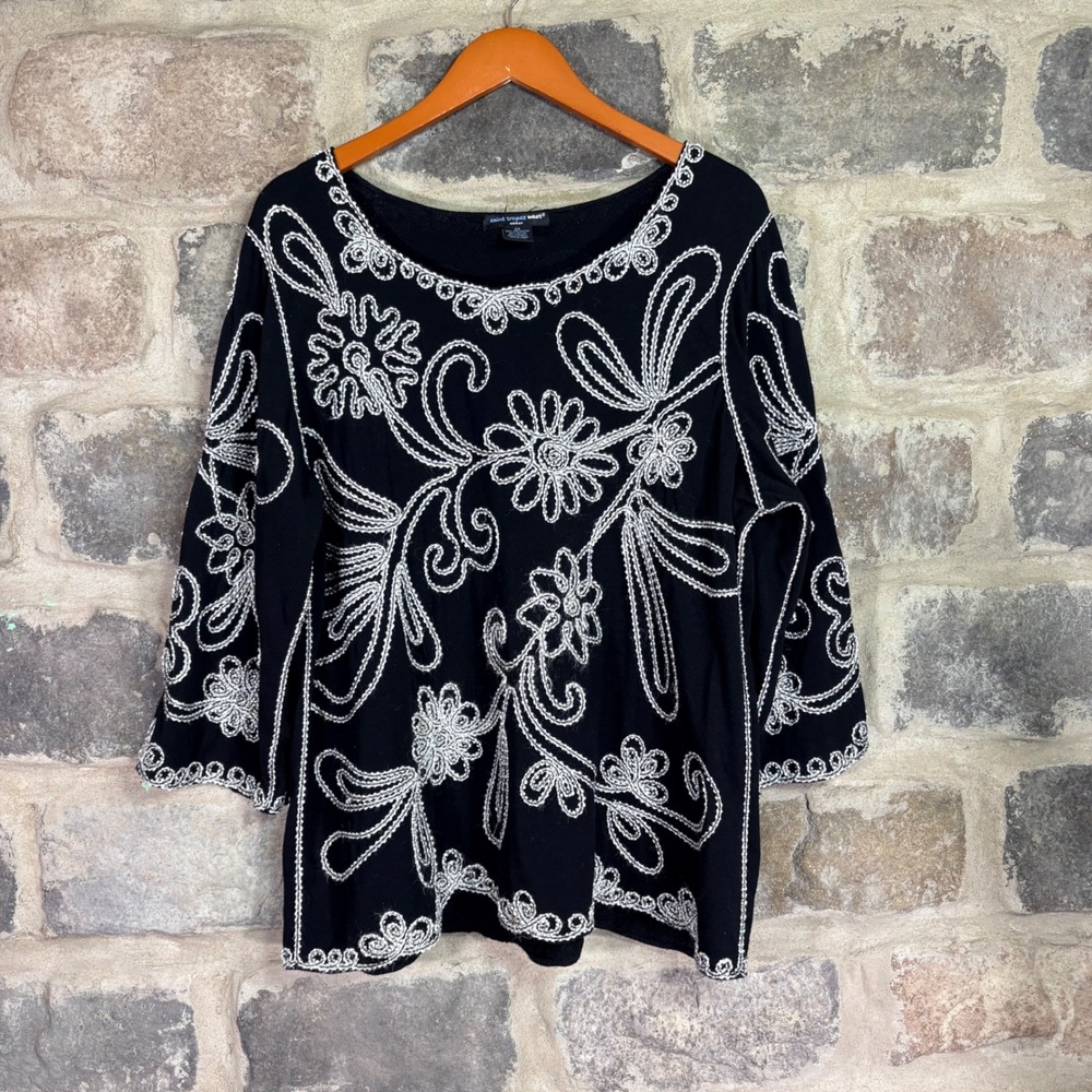 Saint Tropez West Woman Black White Floral Embroidered 3/4 Sleeve Top 2X Scroll